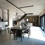 Les 3 Cubes Semesterbostad